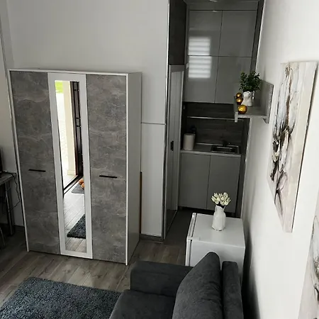 Tiny Apartment Belgrade